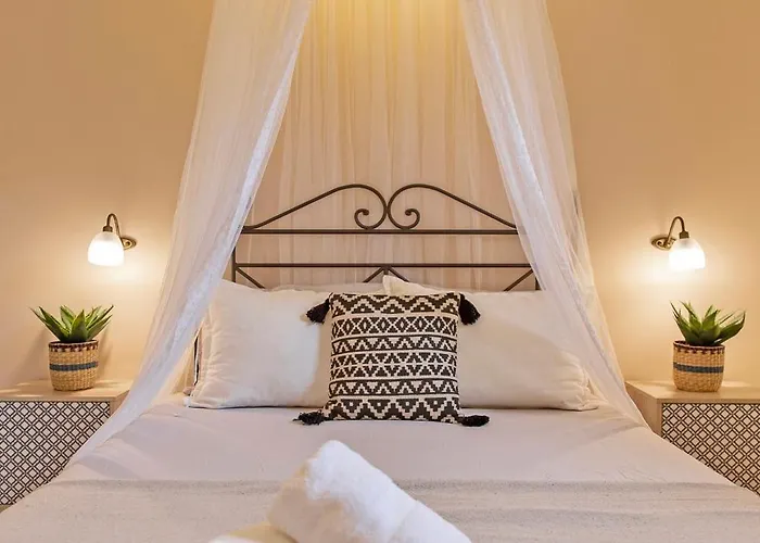 Joy's Little House Otziás