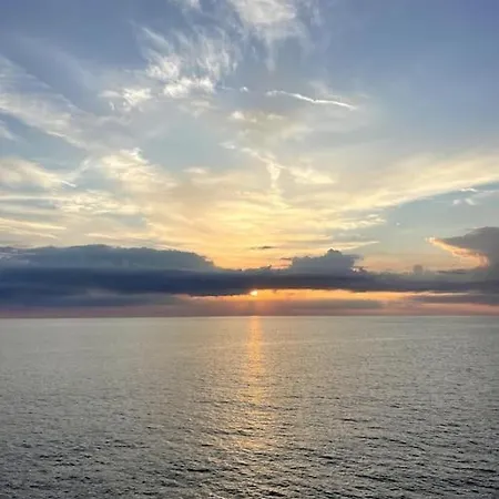 Joy's Little House 度假居 *